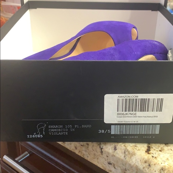 Giuseppe Zanotti Sharon Platform Peep Toe Pump - Picture 8 of 8